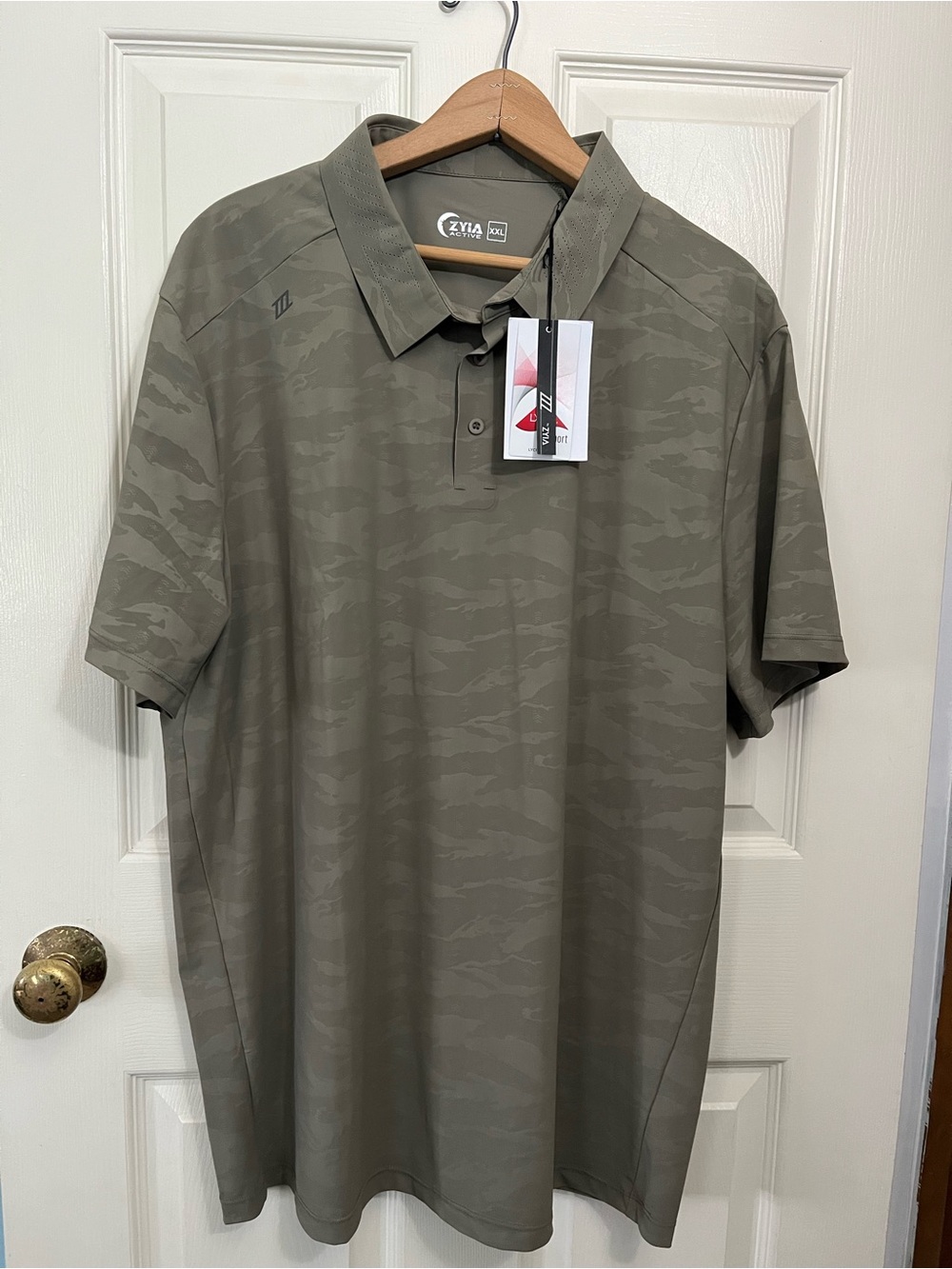 ZYIA Active NWT Men’s Camo Sport Ventilation Collar Polo Size XXL Golf